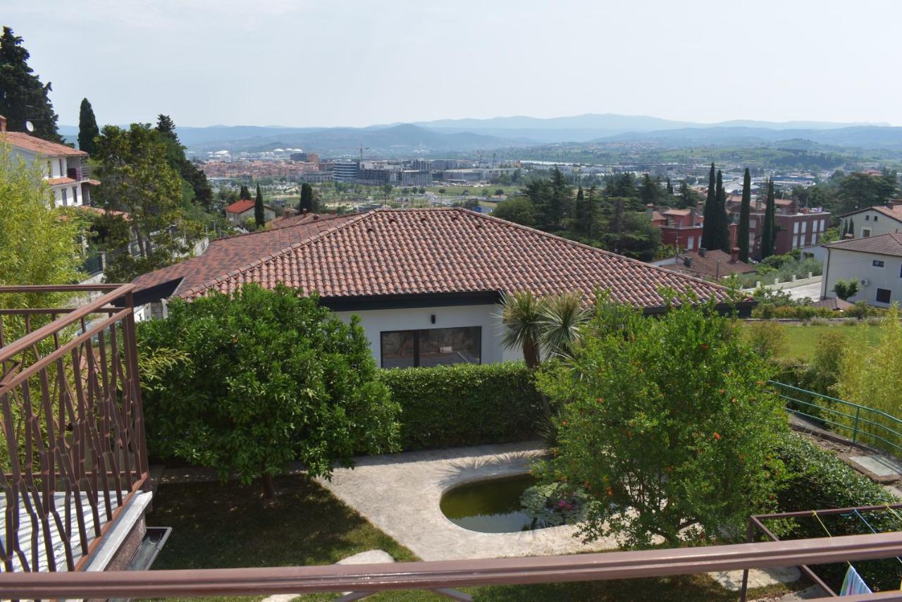 Appartement By The Castle Копер Екстер'єр фото